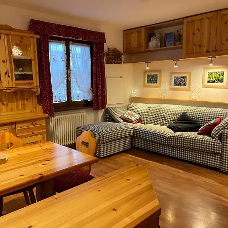 Marmolada On Sellaronda-ski-tour Apartment Alba di Canazei